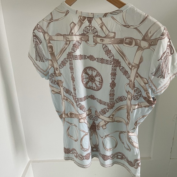 J. McLaughlin Tops J Mclaughlin Signature Tee Equestrian Print